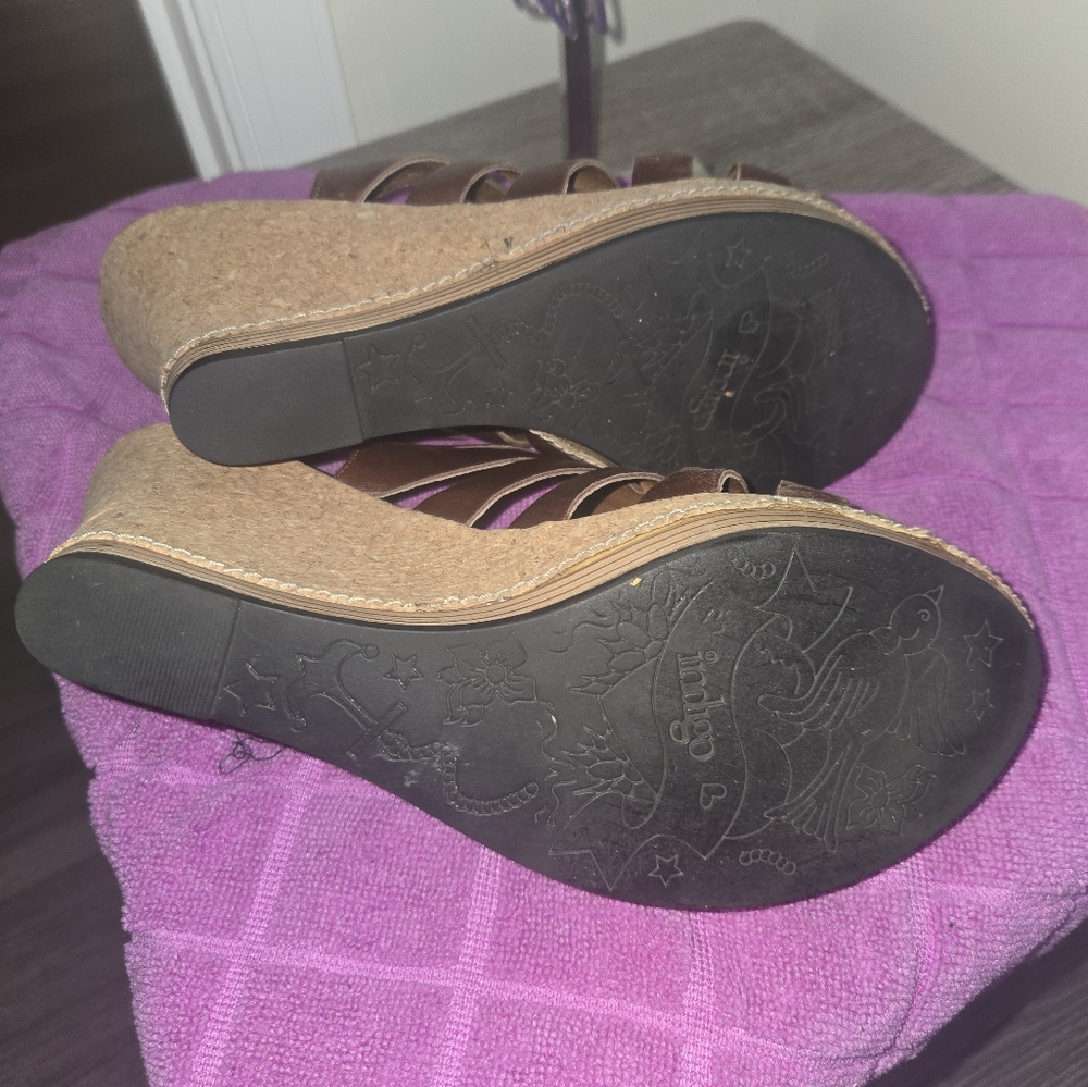 Clark's Sandals 3 for $15 - Picture 6 of 8